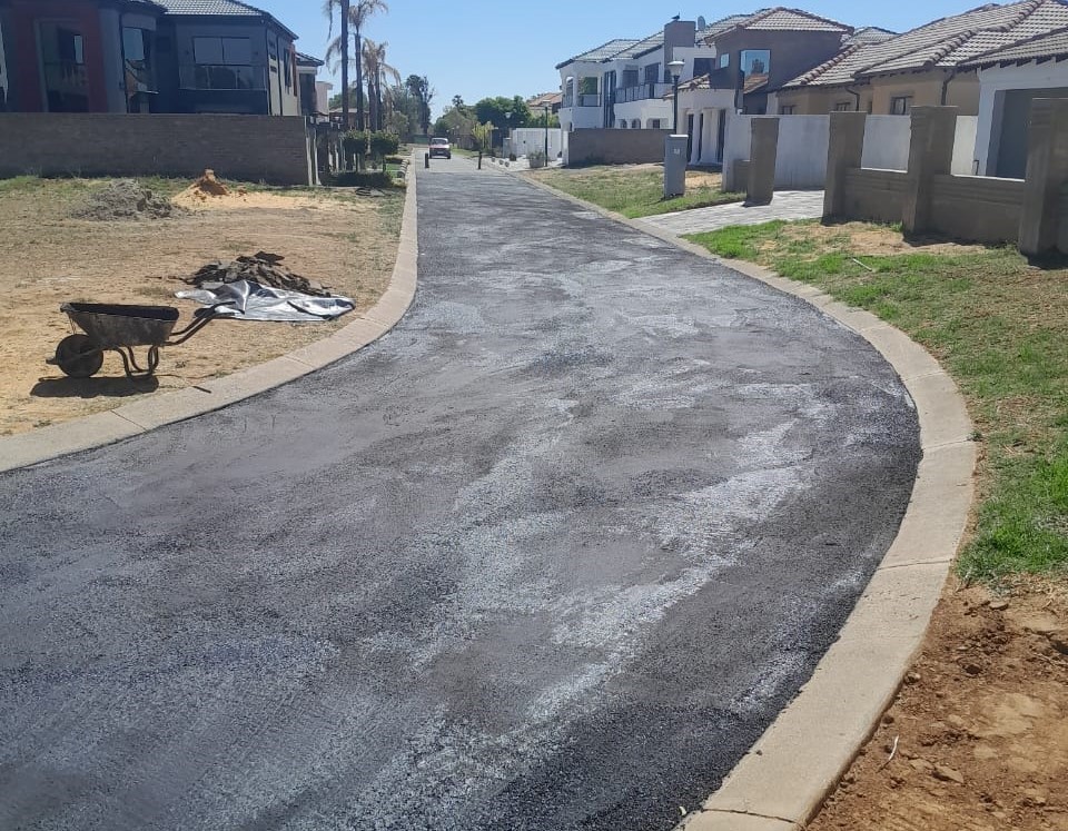 bulk earthworks garden